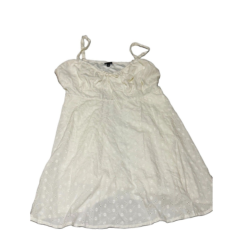 Torrid White Eyelet Embroidered Lined Sundress Sweetheart Strappy Size 2